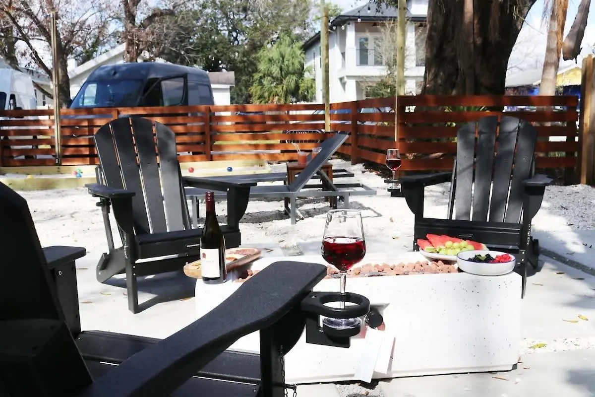 Walkable, Outdoor Oasis, Bbq, Firepit And Bocce Ball Tampa