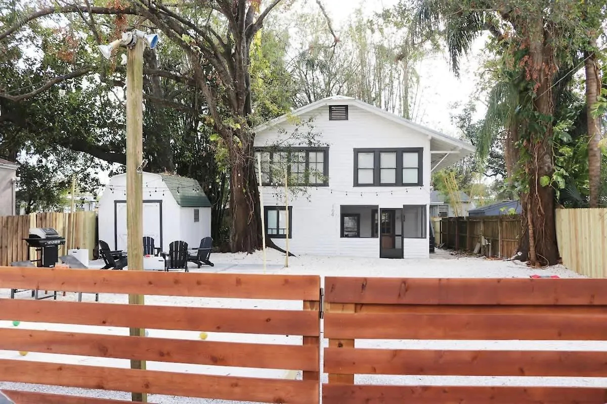 Walkable, Outdoor Oasis, Bbq, Firepit And Bocce Ball Tampa Vakantiehuis