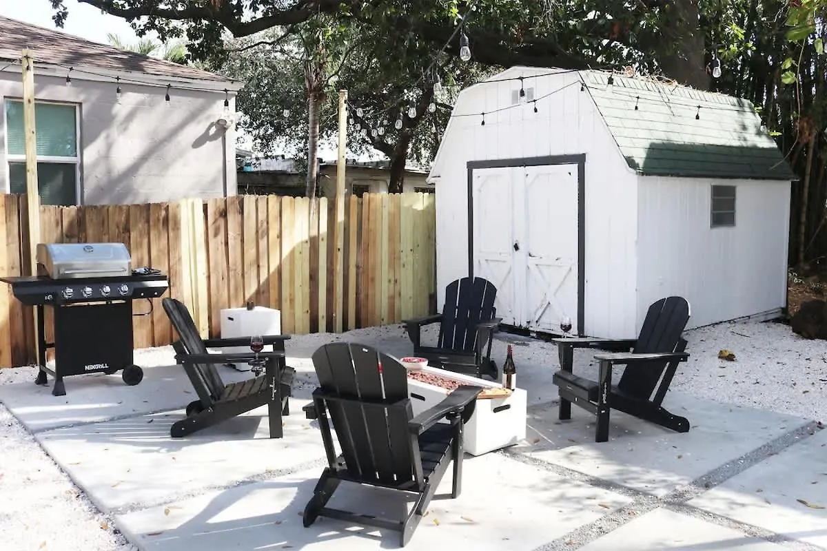 Walkable, Outdoor Oasis, Bbq, Firepit And Bocce Ball Tampa 0*,  Verenigde Staten