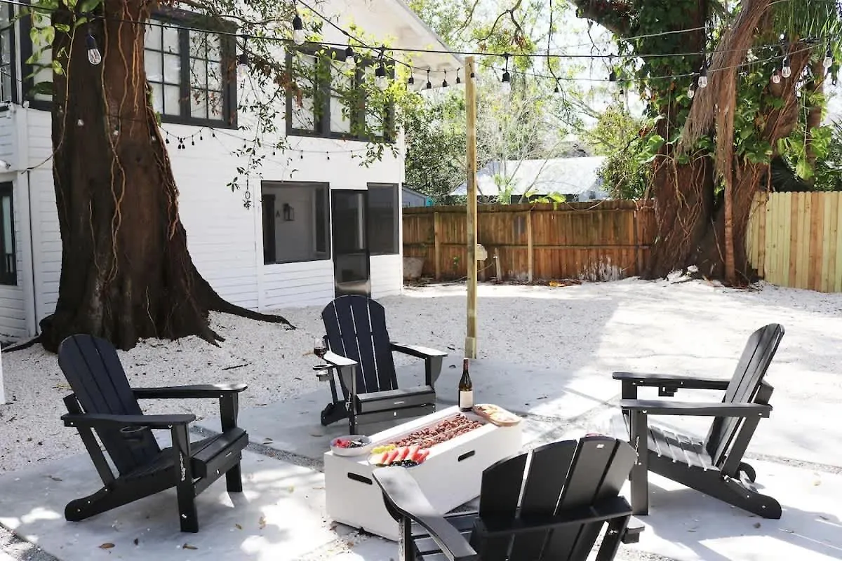 Walkable, Outdoor Oasis, Bbq, Firepit And Bocce Ball Tampa