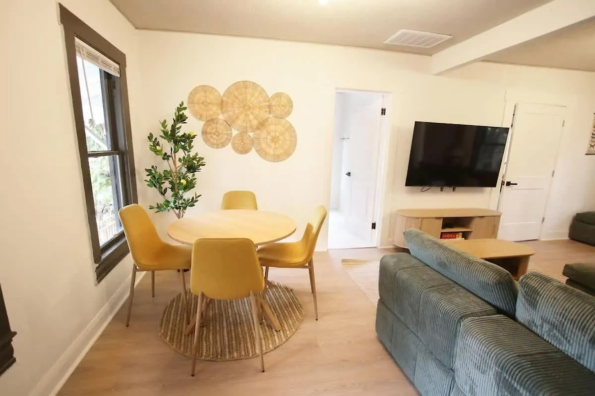 Walkable, Outdoor Oasis, Bbq, Firepit And Bocce Ball Tampa Vakantiehuis